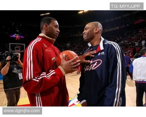 篮球明星签名照背后的故事与珍贵回忆分享